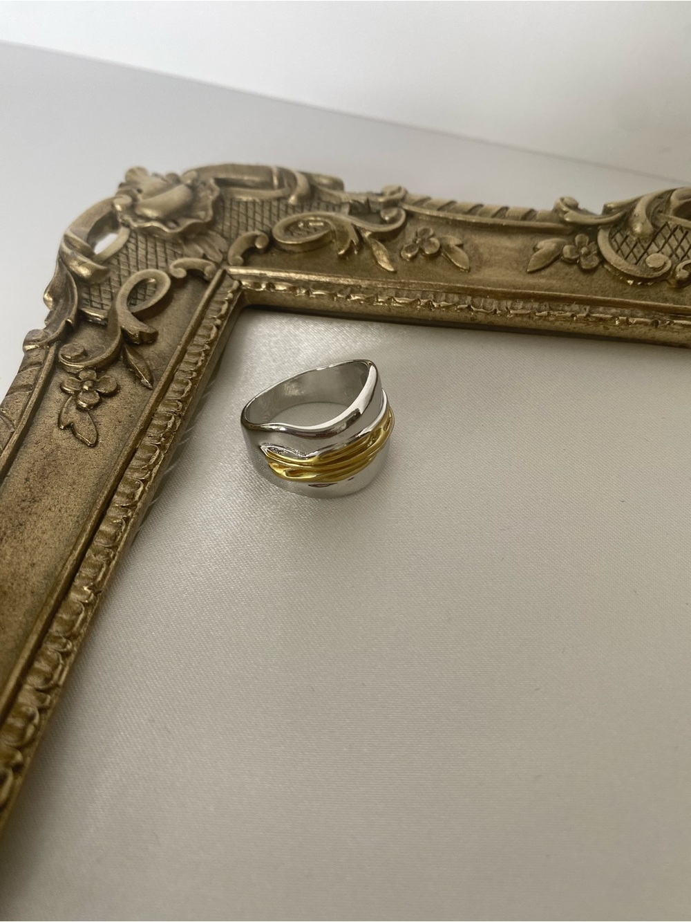 Modern Two-Tone Wrap Ring Gold Silver Mixed Metal Wide Band Statement Size 8